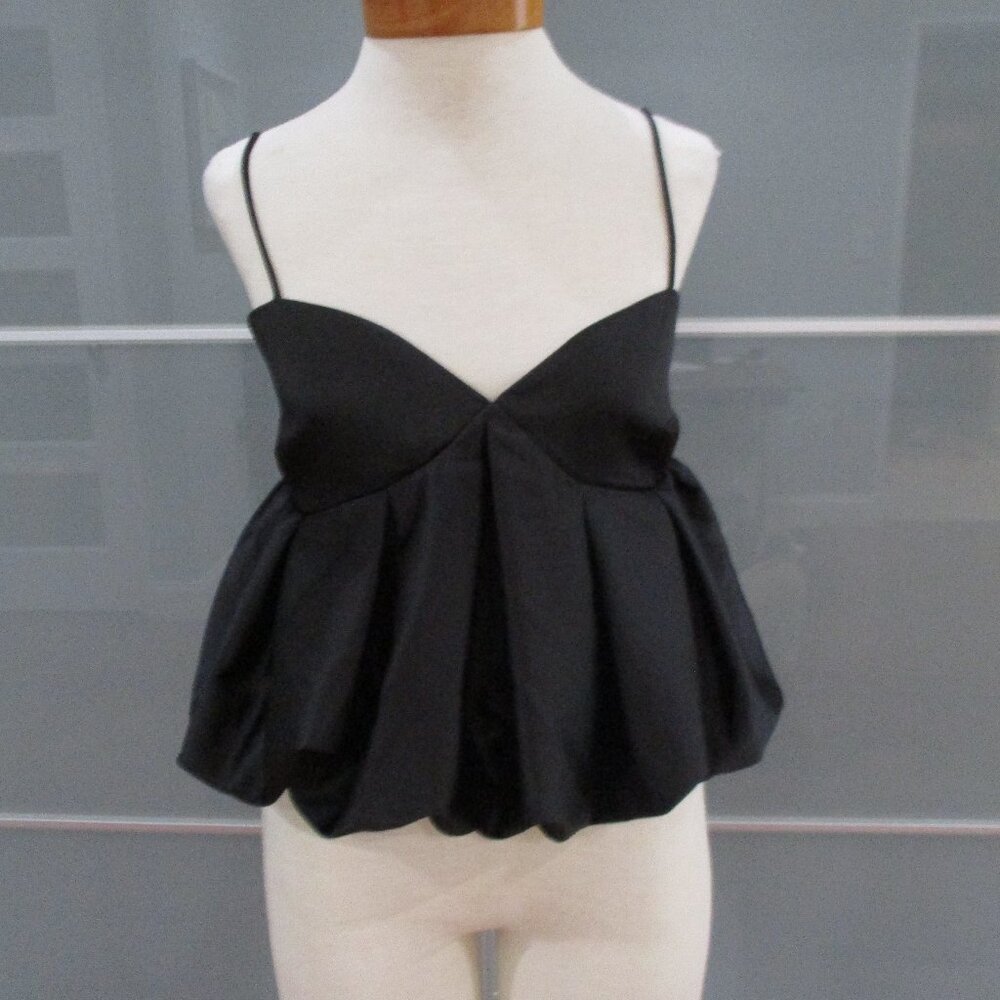 Divided H&M Bubble Hem Tank Top